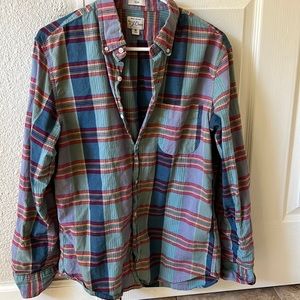 Light weight long sleeve button up